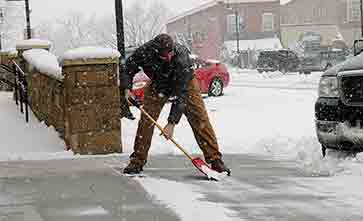 commercial snow plowing company in Cheyenne WY